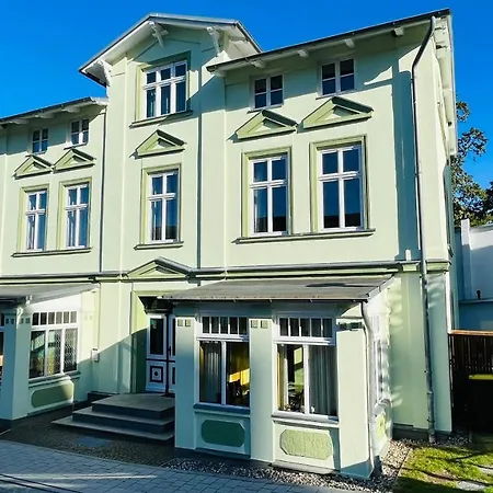 Apartment Haus Borgwardt Im Ostseebad Goehren Goehren (Ruegen)