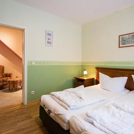 Apartment Haus Borgwardt Im Ostseebad Goehren Goehren (Ruegen)