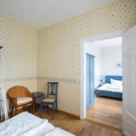 Haus Borgwardt Im Ostseebad Goehren Goehren (Ruegen)
